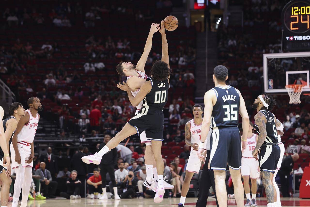 pg模拟器库里在C9比赛中悬念迭起休斯敦火箭集结日外线爆发，媒体一致点评：清晨纽约尼克斯强势反弹的简单介绍